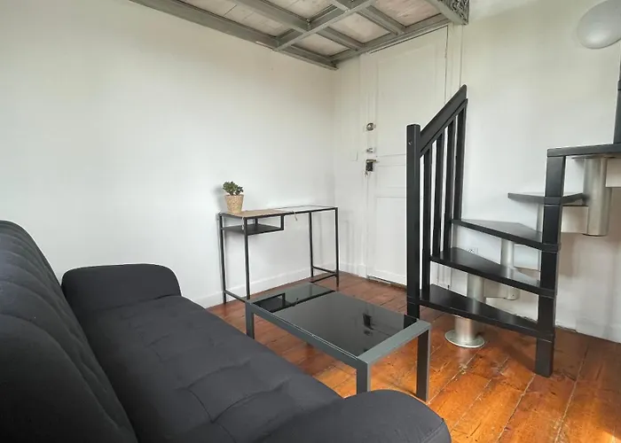 Le Doolies - Holiday 比亚里茨