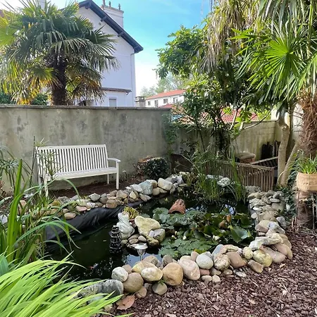 Hostel Le Doolies - Holiday