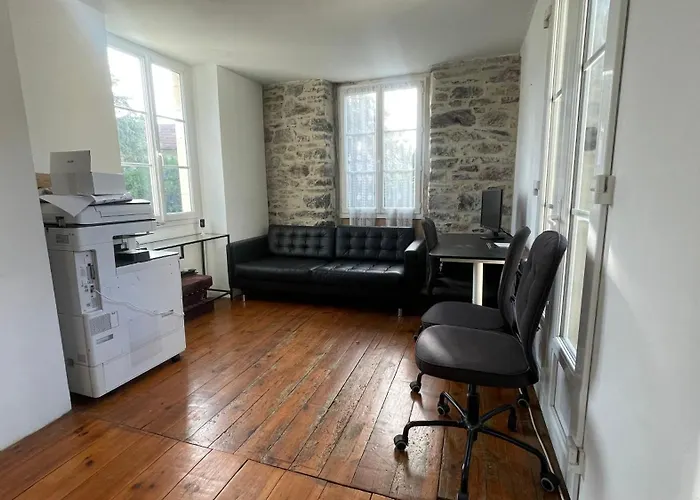 Le Doolies - Holiday Hostel *