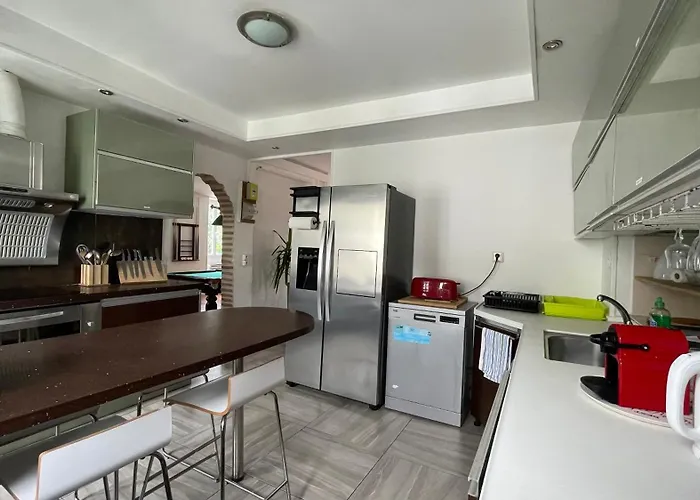 Le Doolies - Holiday * Biarriz