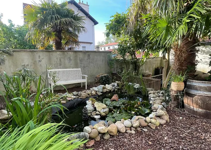 Hostel Le Doolies - Holiday